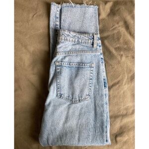 Straight light blue mom jeans, tall legs